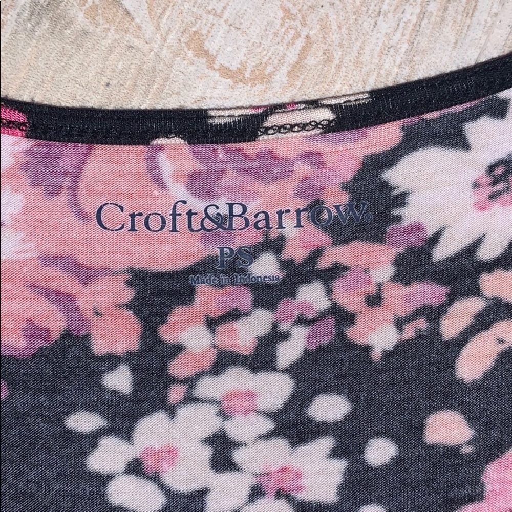 ✨3 for $15✨ Croft&Barrow Top - Picture 2 of 2